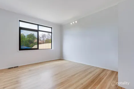 Property photo of 19 Morrison Street Wodonga VIC 3690