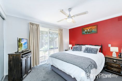 Property photo of 9 Balfour Place Melton West VIC 3337