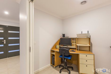 Property photo of 20 Thunder Circuit Harrison ACT 2914