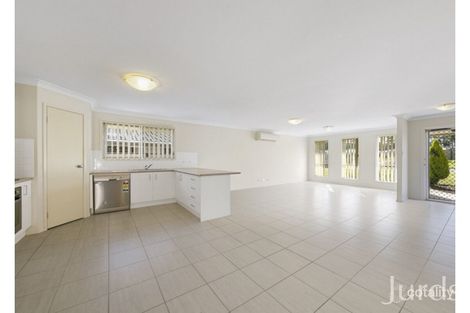 Property photo of 39 Trebbiano Drive Cessnock NSW 2325