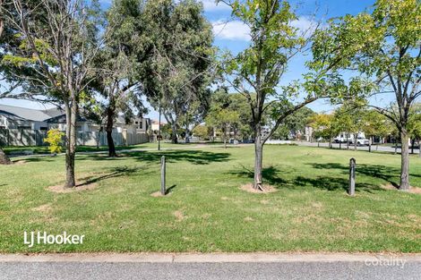 Property photo of 10 Greengate Lane Mawson Lakes SA 5095