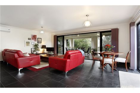 Property photo of 10 Clear View Parade Hazelbrook NSW 2779
