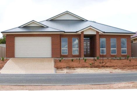 27 Jarvis St, Berri, SA 5343