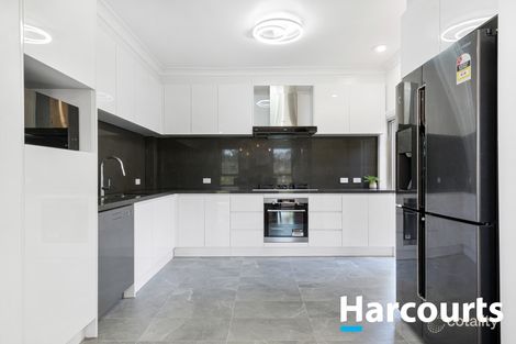 Property photo of 1/70 Lechte Road Mount Waverley VIC 3149