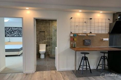 Property photo of 24/15 Cavill Avenue Surfers Paradise QLD 4217