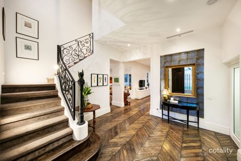 Property photo of 7 Grong Grong Court Toorak VIC 3142
