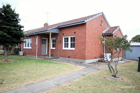 Property photo of 2 Pattison Avenue North Geelong VIC 3215