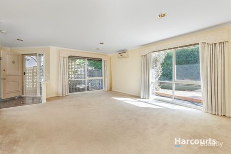 Property photo of 10 Comfort Close Rowville VIC 3178