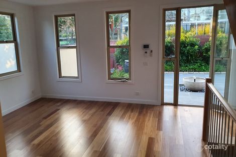 Property photo of 1/188 Prospect Hill Road Canterbury VIC 3126