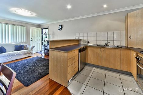 Property photo of 3/288 Cornwall Street Stones Corner QLD 4120