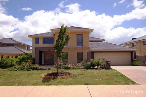 Property photo of 25 Watersedge Cove Point Cook VIC 3030