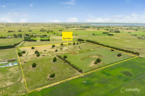 45 Glenn St, Warrion, VIC 3249