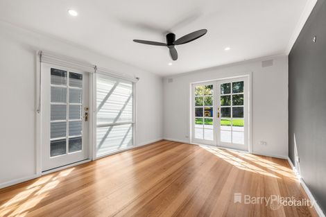 11 Sunbeam Ave, Ringwood East, VIC 3135