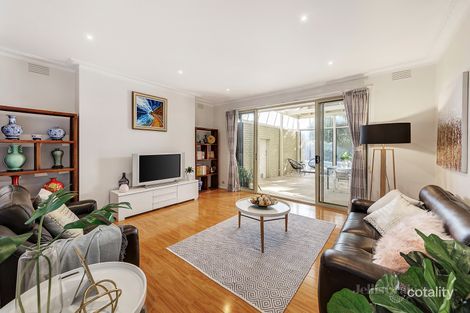 Property photo of 28 Sevenoaks Road Burwood East VIC 3151