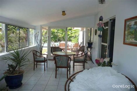 Property photo of 17 Connemara Close Trinity Beach QLD 4879