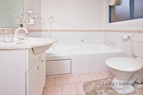 Property photo of 11/70-72 Stapleton Street Pendle Hill NSW 2145