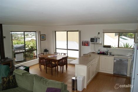 Property photo of 30 Bruce Street Inverloch VIC 3996