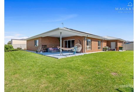 Property photo of 6 Jade Place Estella NSW 2650