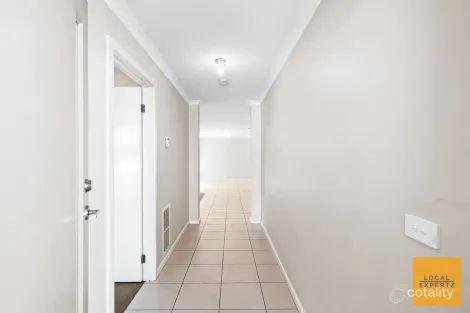 Property photo of 50 Oakpark Drive Harkness VIC 3337