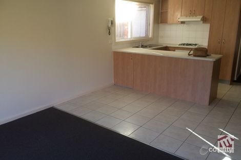 Property photo of 17 Tintern Loop Hillside VIC 3037