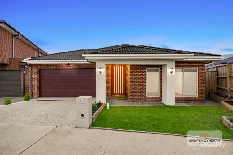 Property photo of 21 Muttonwood Crescent Deanside VIC 3336