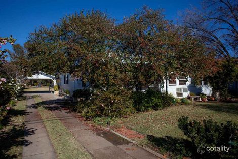 81 Gobolion St, Wellington, NSW 2820