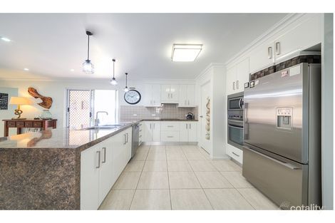 Property photo of 34 Red Emperor Way Lammermoor QLD 4703