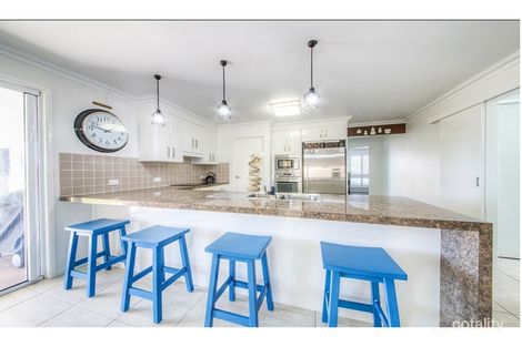Property photo of 34 Red Emperor Way Lammermoor QLD 4703