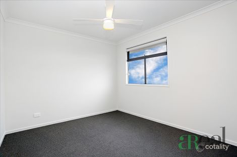 Property photo of 61 Tindale Boulevard Werribee VIC 3030