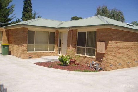 Property photo of 3/4 Walhalla Court Mooroolbark VIC 3138