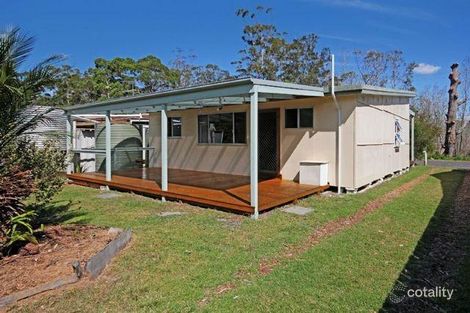 Property photo of 40 Lakeside Drive South Durras NSW 2536