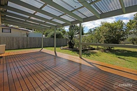Property photo of 40 Lakeside Drive South Durras NSW 2536