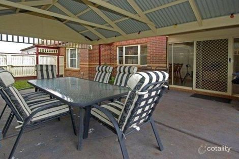 Property photo of 22 Hasluck Crescent Lynbrook VIC 3975