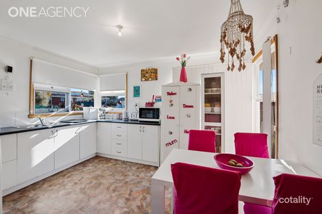Property photo of 5 Myrtle Court Devonport TAS 7310