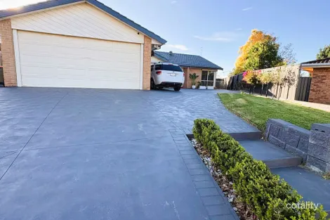 12 Flax Pl, Quakers Hill, NSW 2763