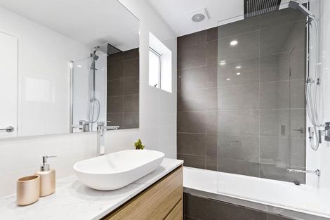 Property photo of 2/23 Christian Street Clayfield QLD 4011