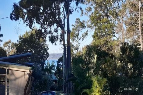 27 Cabriolet Cres, Macleay Island, QLD 4184