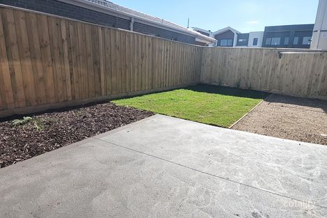 4 Medoc Bvd, Deanside, VIC 3336