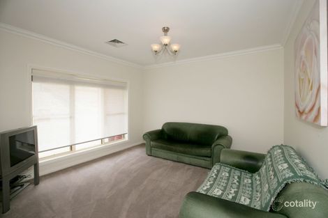 Property photo of 28 Atherton Crescent Tatton NSW 2650