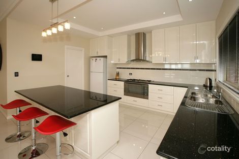 Property photo of 28 Atherton Crescent Tatton NSW 2650