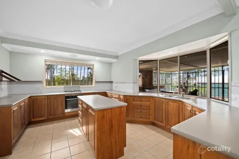 Property photo of 2 Winland Drive Deebing Heights QLD 4306