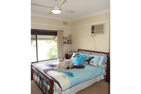 Property photo of 10 William Street Newborough VIC 3825