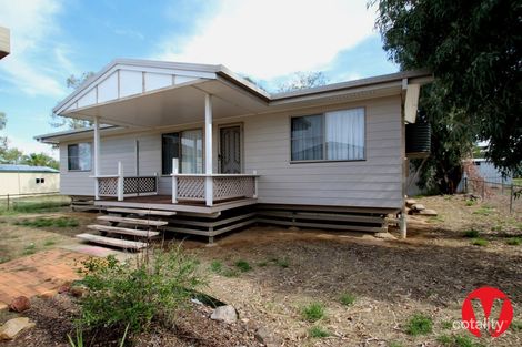 4 Fowles St, Roma, QLD 4455