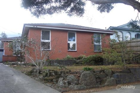 Property photo of 42 Devon Drive Doncaster East VIC 3109