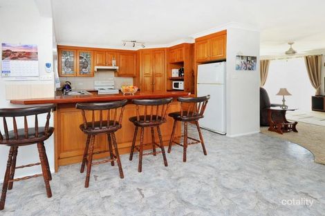 Property photo of 40 Lights Street Emerald Beach NSW 2456