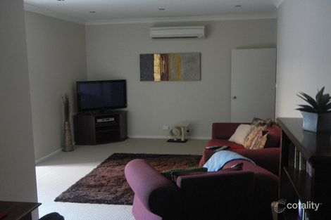 Property photo of 5 Mendos Place Parkes NSW 2870