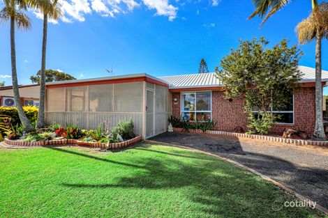 Property photo of 60 Wave Street Burnett Heads QLD 4670