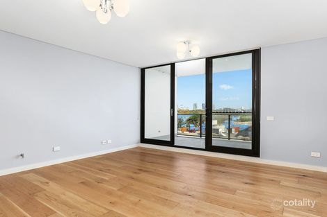 Property photo of 302/21 Verona Drive Wentworth Point NSW 2127