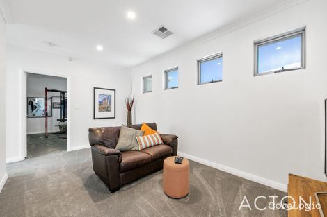 Property photo of 17A Nemagold Grove Coogee WA 6166