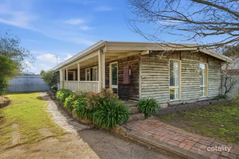 35 Fitzroy St, Stratford, VIC 3862